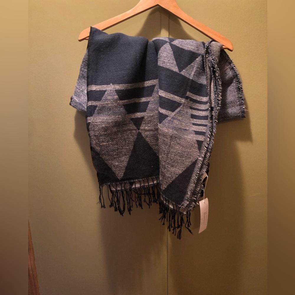 Urban CoCo Blanket Scarf
